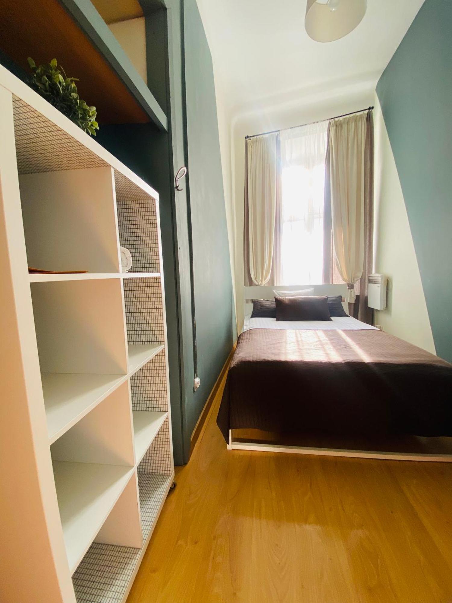 Krakow Apartments & Rooms Екстер'єр фото