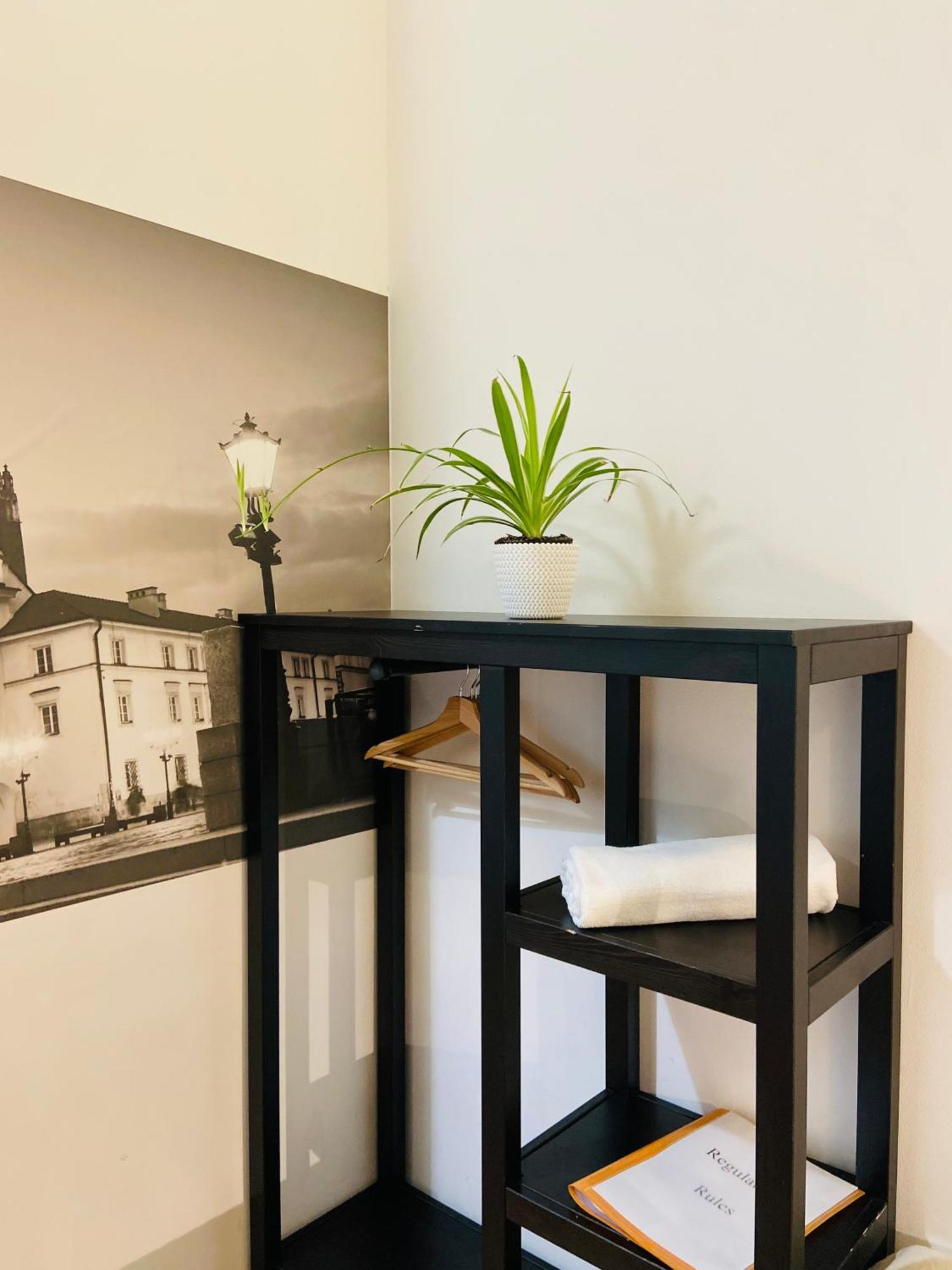 Krakow Apartments & Rooms Екстер'єр фото