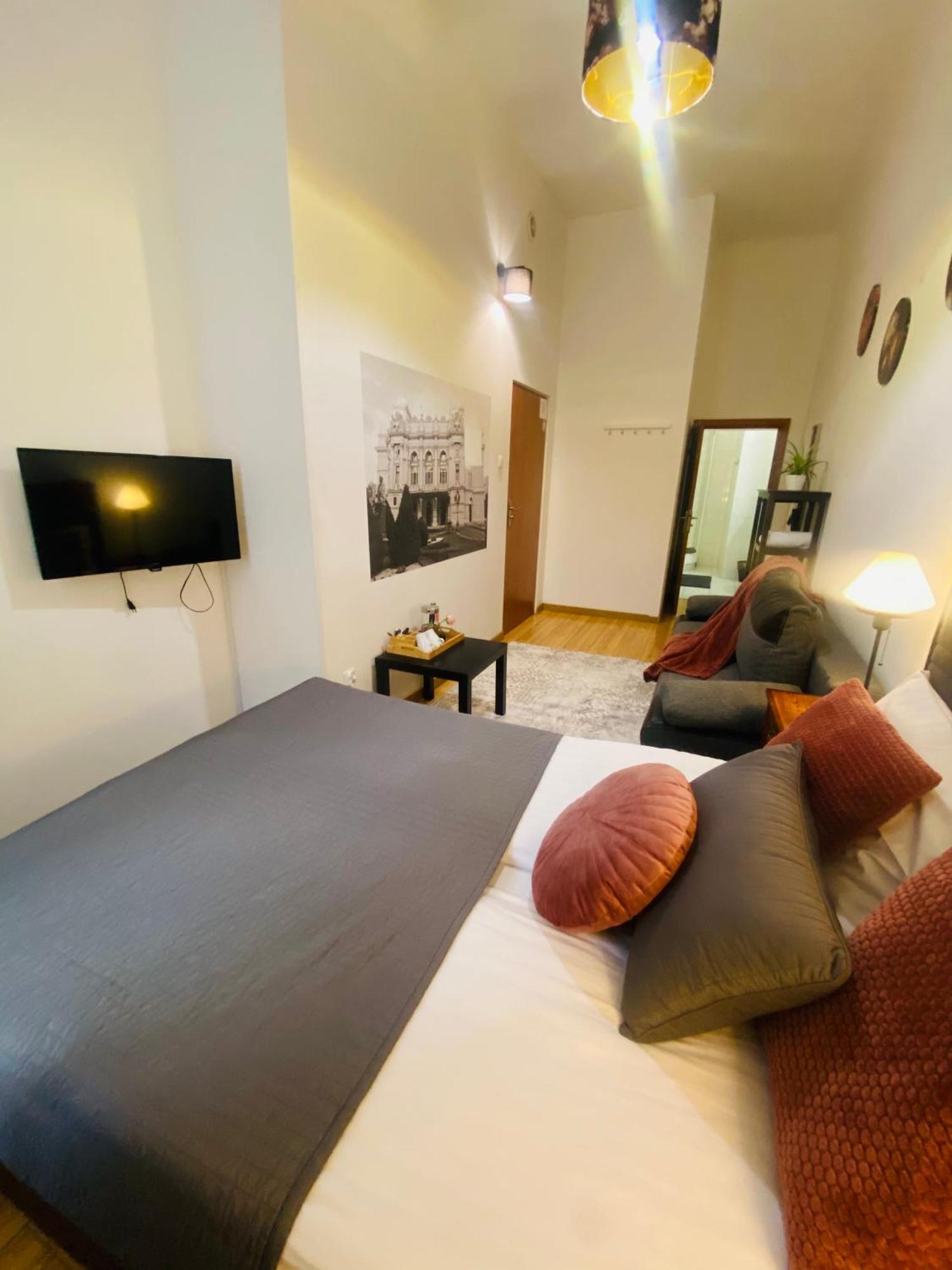 Krakow Apartments & Rooms Екстер'єр фото