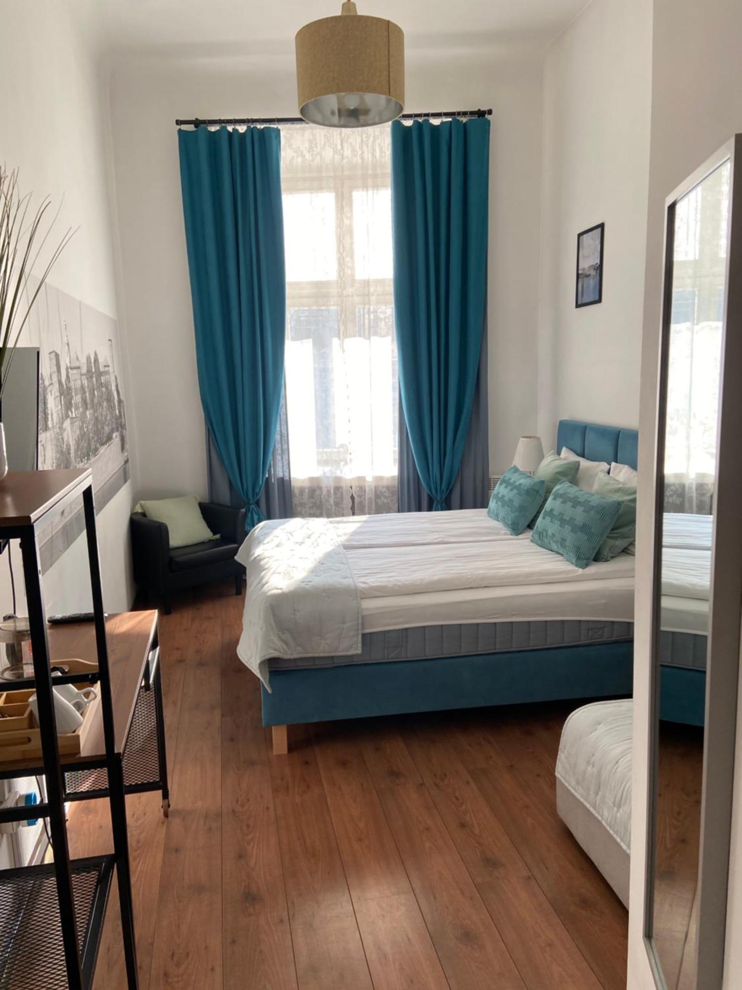 Krakow Apartments & Rooms Екстер'єр фото